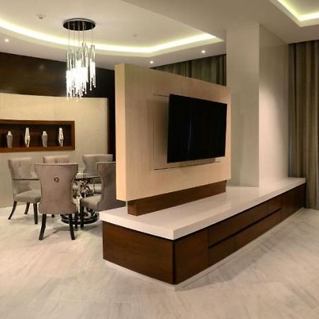 Hs Hotsson Hotel Irapuato Dış mekan fotoğraf